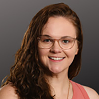 Arielle Catron headshot