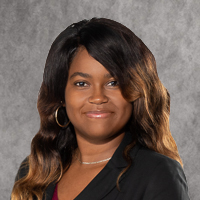 Nicole Campbell headshot