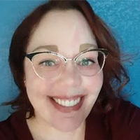 Kristen Lee headshot