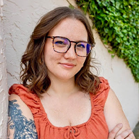 Headshot of Nicole Mills